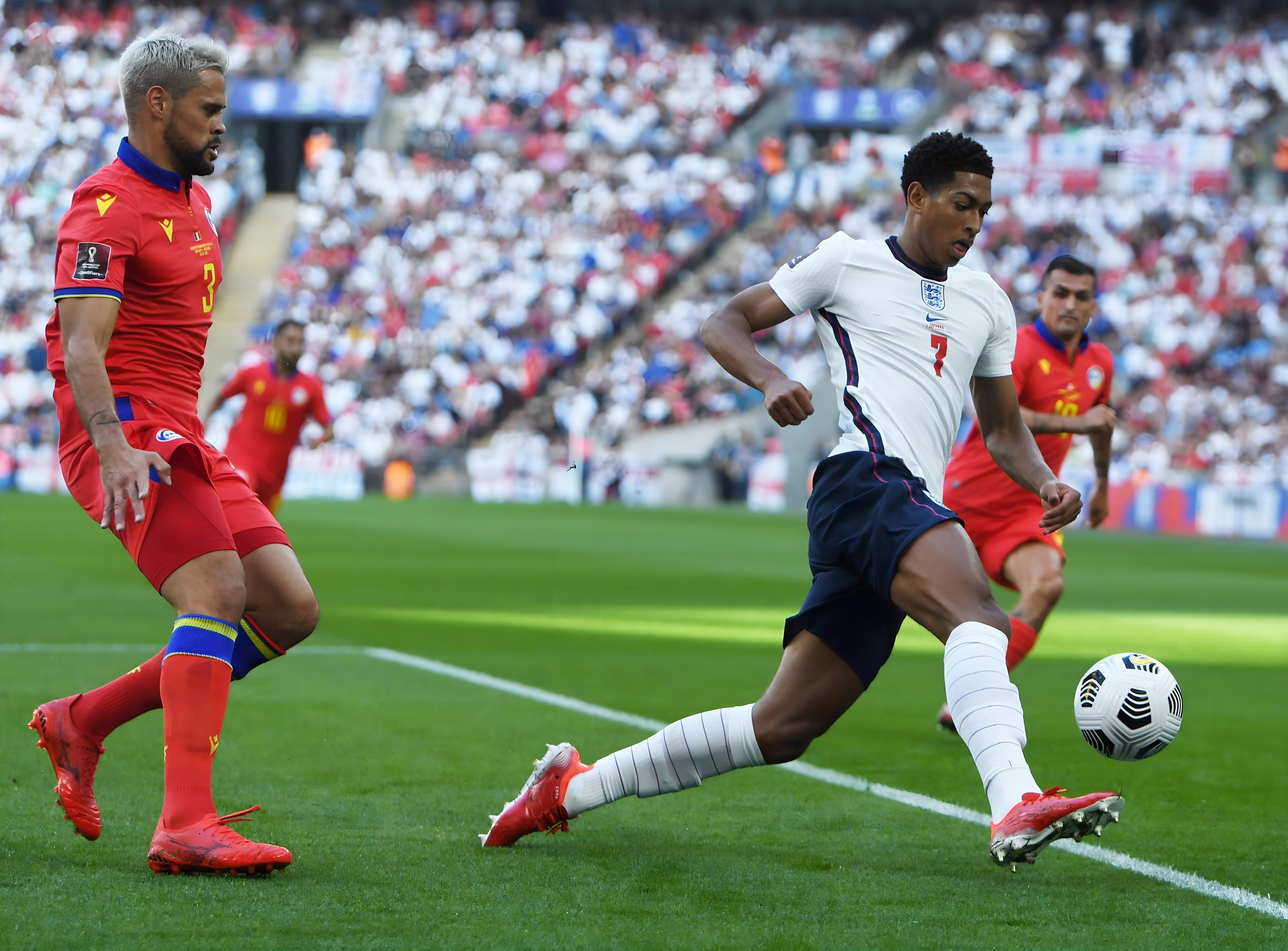 间的默契配 间的默契配