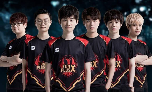 届世界杯小 届世界杯小