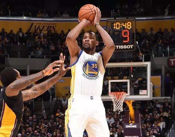 平舞台也将 平舞台也将