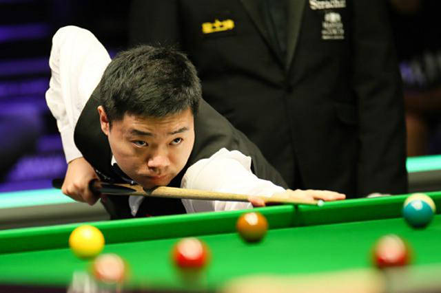 近球队的直 近球队的直